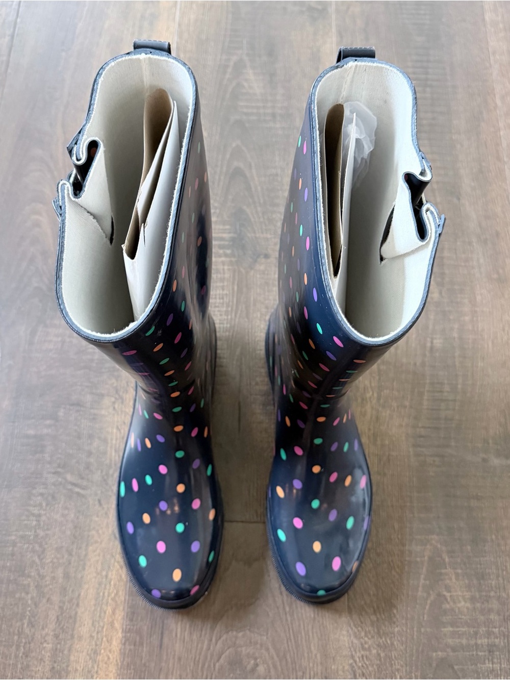 NWT Western Chief Simple Dot Rain Boots | Size: 8 - Picture 3 of 5